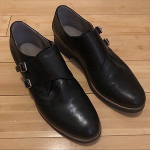 Rockport women’s oxfords with buckles
